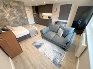 Photo 5- click for photo gallery